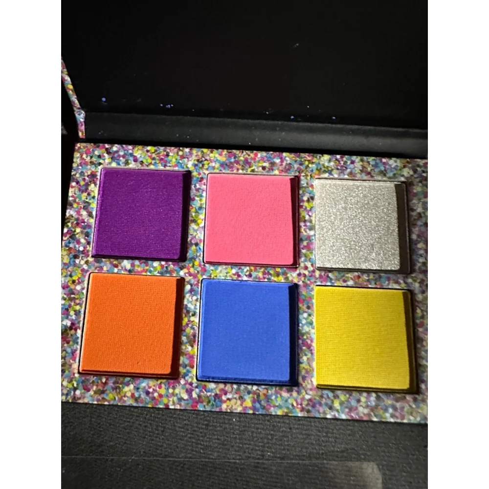 Revolution Boujee AF! Shadow Palette Multi-Color new